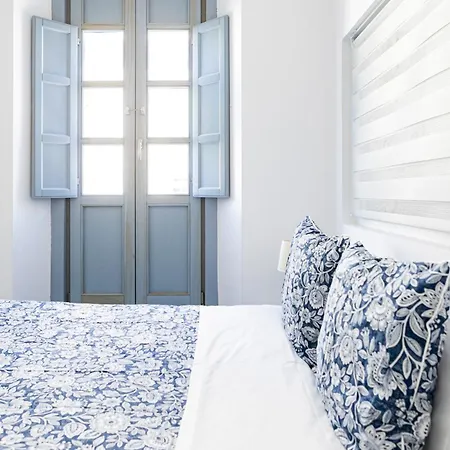 Picasso Apartament *